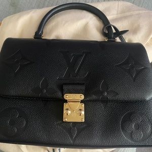 Madeleine MM Louis Vuitton bag brand new never used!!!!